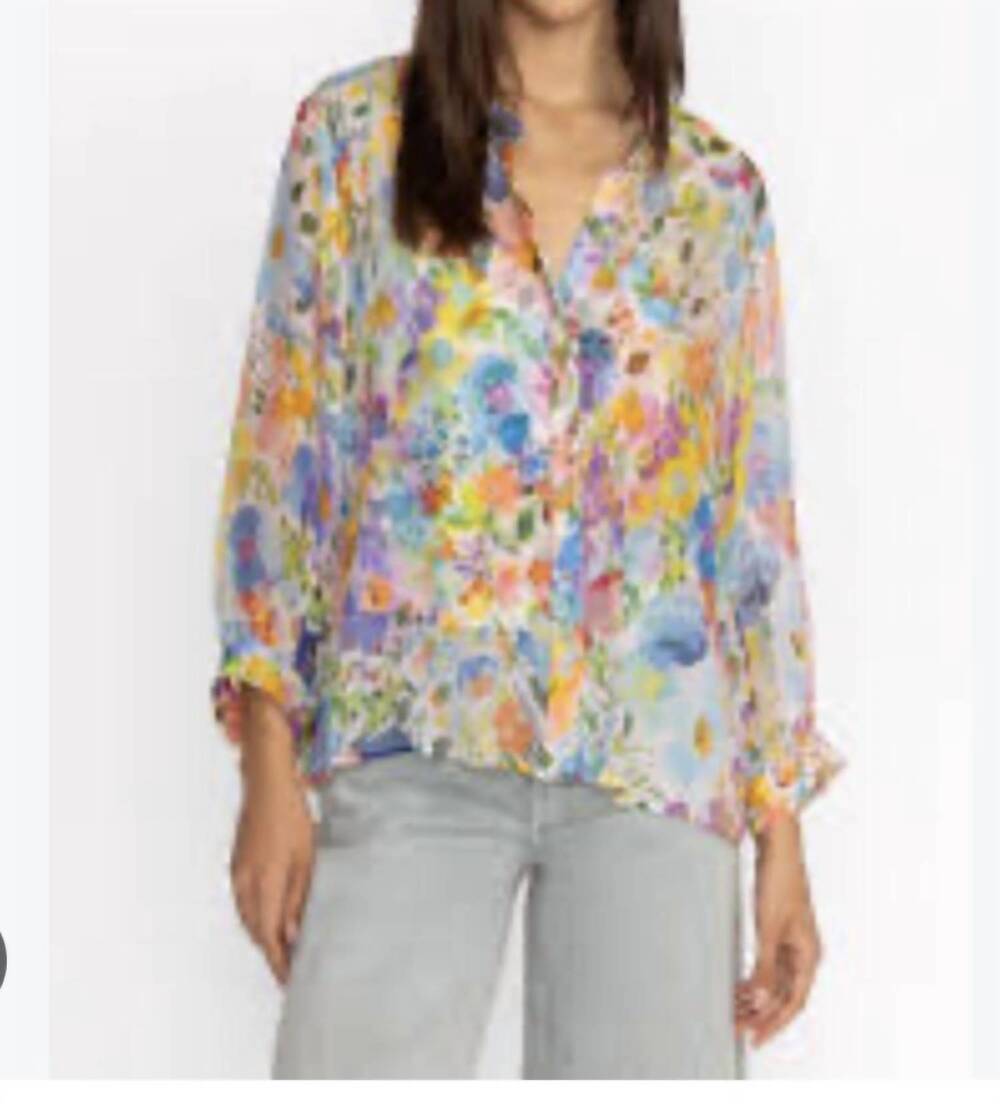 NEW JOHNNY WAS hunni blouse in wild blooms